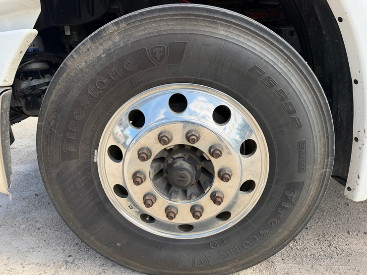 #1608-•-2019-freightliner-cascadia-single-axle-day-cab-image-56