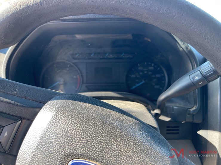2017-ford-f350-xl-image-28