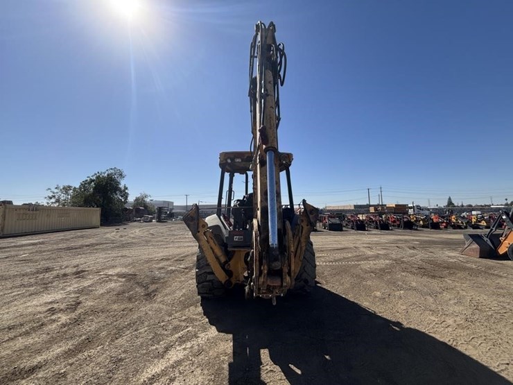 2005-deere-410g-image-8
