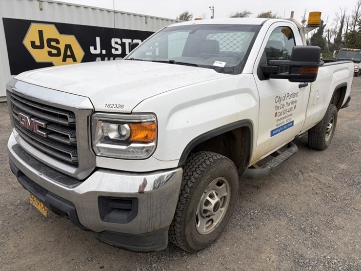 2016-gmc-sierra-pickup-image-1