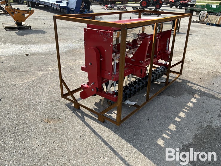 massey-ferguson-730-image-3