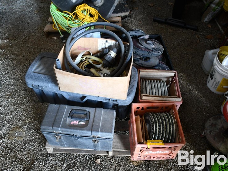 pallet-of-farm-support-image-2