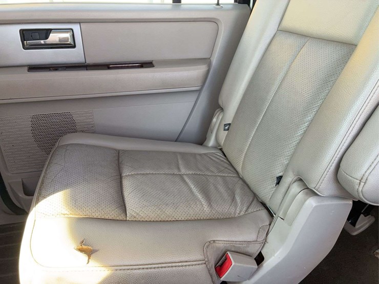 2008-ford-expedition-limited-image-19