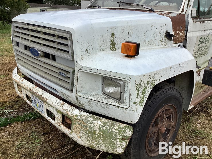 1991-ford-f700-image-11