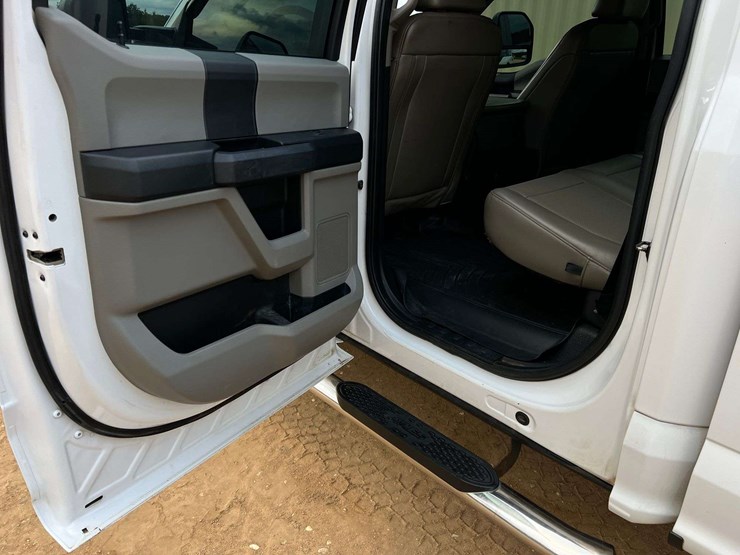 ford-f250-image-23