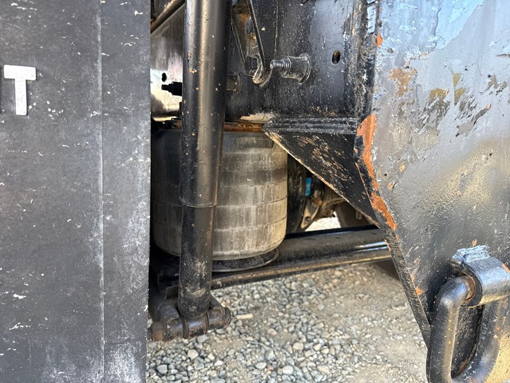2020-kenworth-t270-image-31