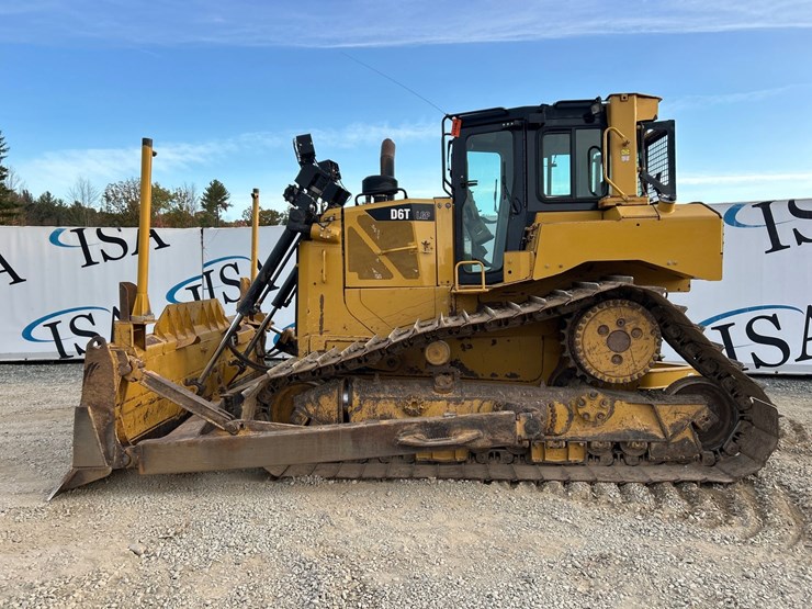 caterpillar-d6t-lgp-image-2