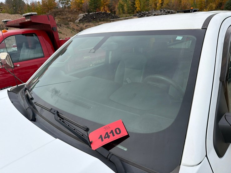 2019-chevrolet-silverado-1500-image-13