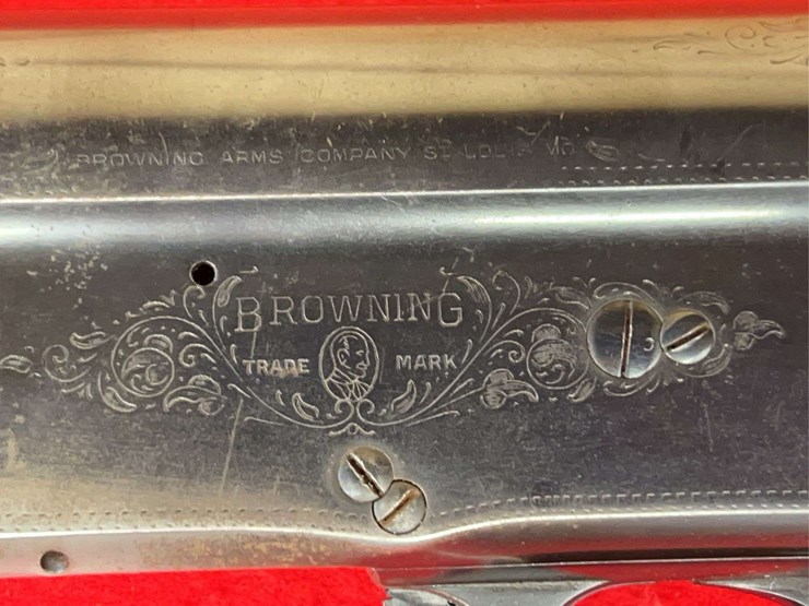 browning-a-5-16-gauge-semiauto-shotgun-image-16