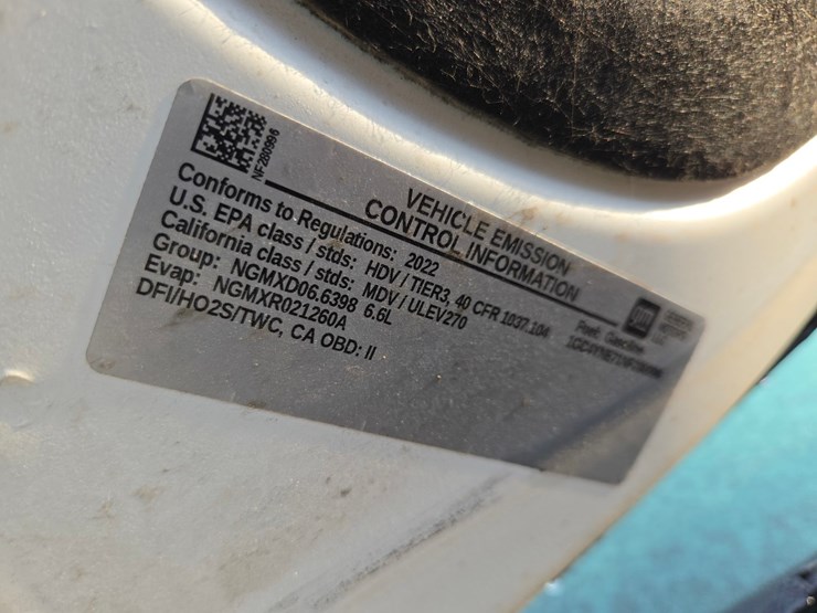 2022-chevrolet-2500-image-38