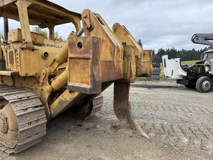 1972-caterpillar-d8h-image-17