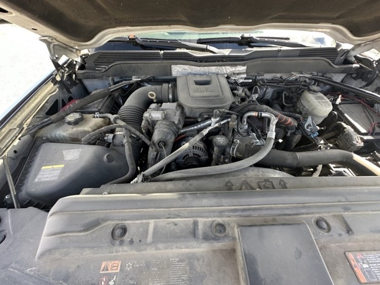 2015-chevrolet-silverado-2500-image-23