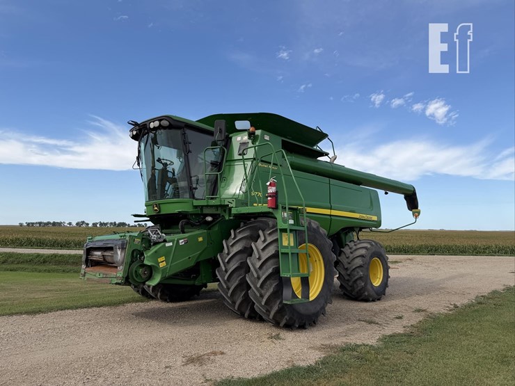 2011-john-deere-9770-sts-image-1