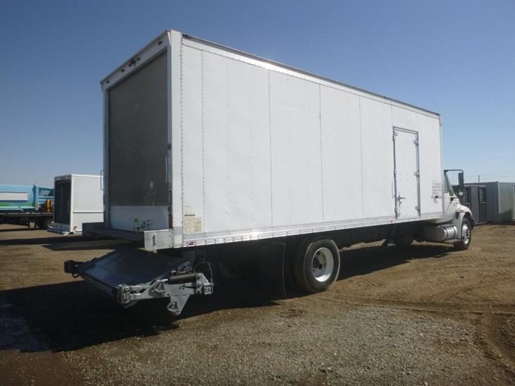 2013-international-durastar-4300-image-3