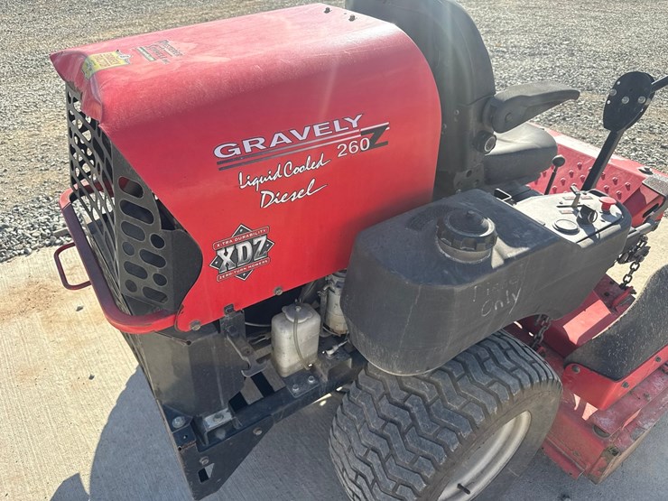 gravely-260z-image-15