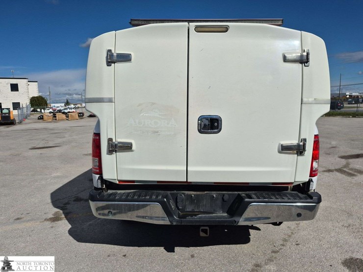 2016-ford-8-ft-image-6