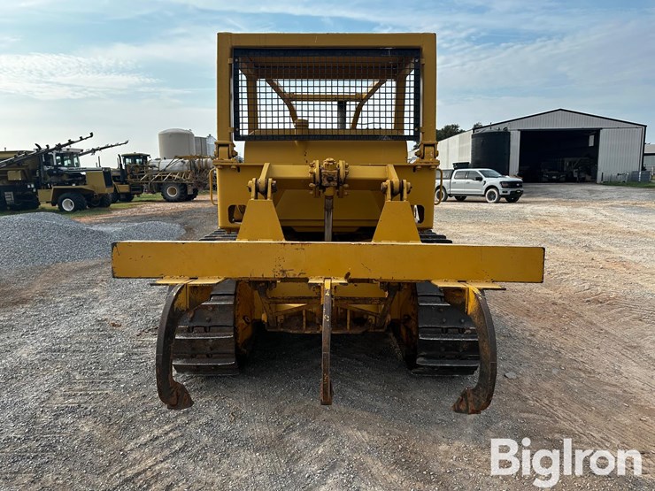 caterpillar-d6c-image-6