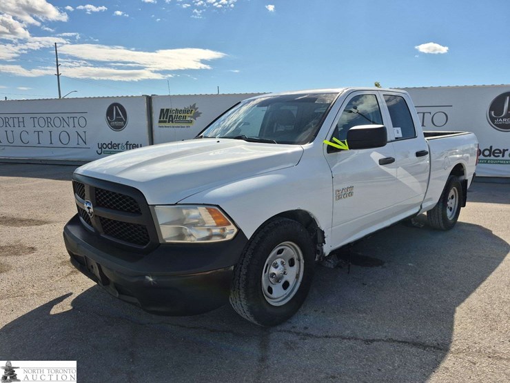 2017-dodge-1500-image-1