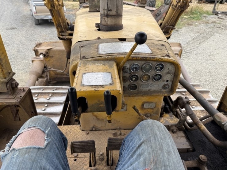 1963-caterpillar-d8h-image-26