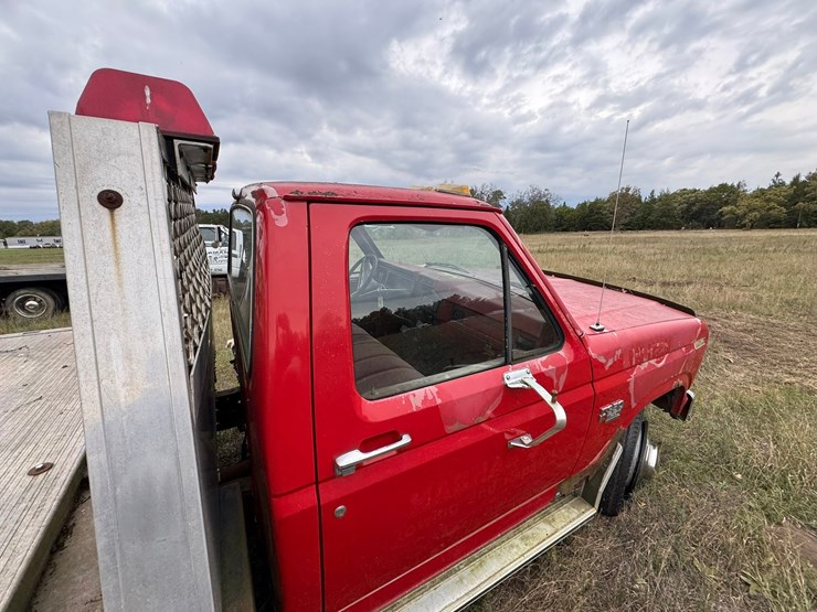 1986-ford-f350-xl-image-29