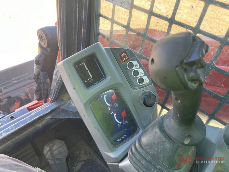 kubota-svl95-2s-image-18
