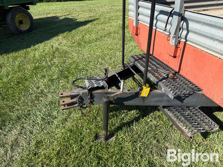 18'-t/a-hay-rack-image-10