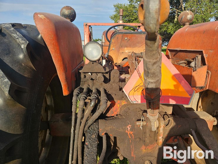 1962-allis-chalmers-d19-image-12
