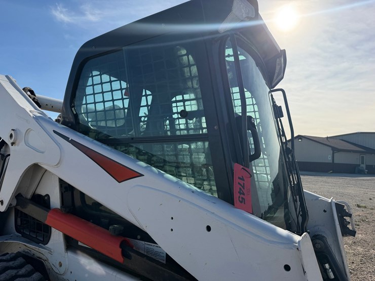 2019-bobcat-t650-image-19