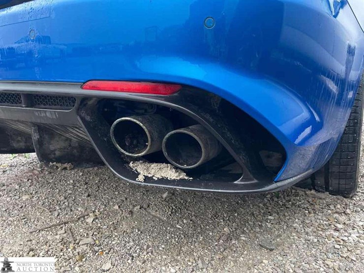 non-operable-2018-alfa-r-giulia-quadrifogli-image-51