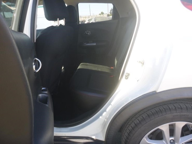 2011-nissan-juke-image-6