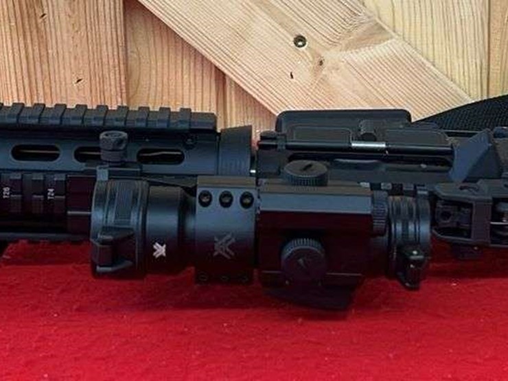 spike's-tactical-model-sl-15-.223-semiauto-rifle-image-6
