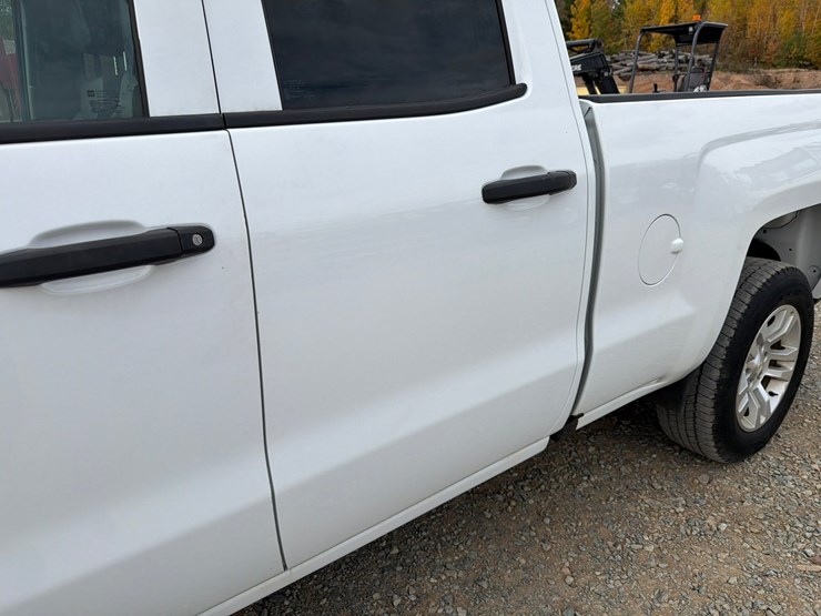 2019-chevrolet-silverado-1500-image-16