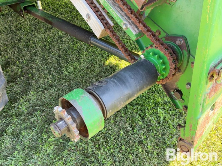 1987-john-deere-7720-titan-ii-image-20