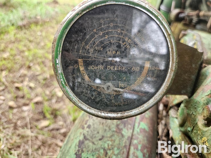 1952-john-deere-60-image-16