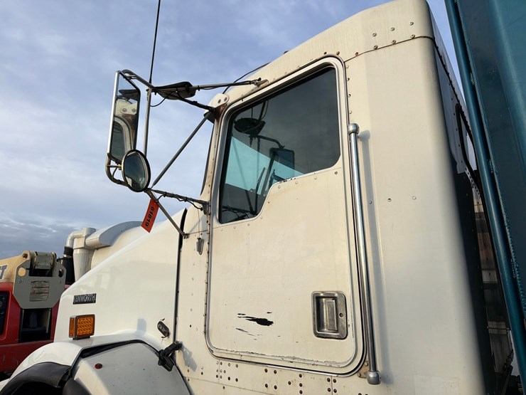 1997-kenworth-t800-image-15