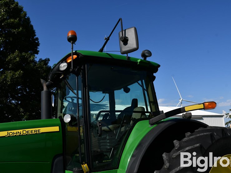 2008-john-deere-8230-image-18