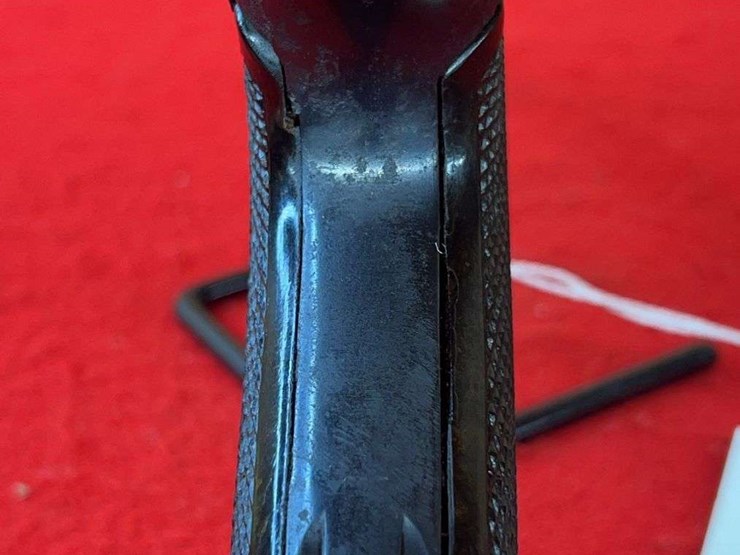 german-luger-9mm-semiauto-pistol-image-4