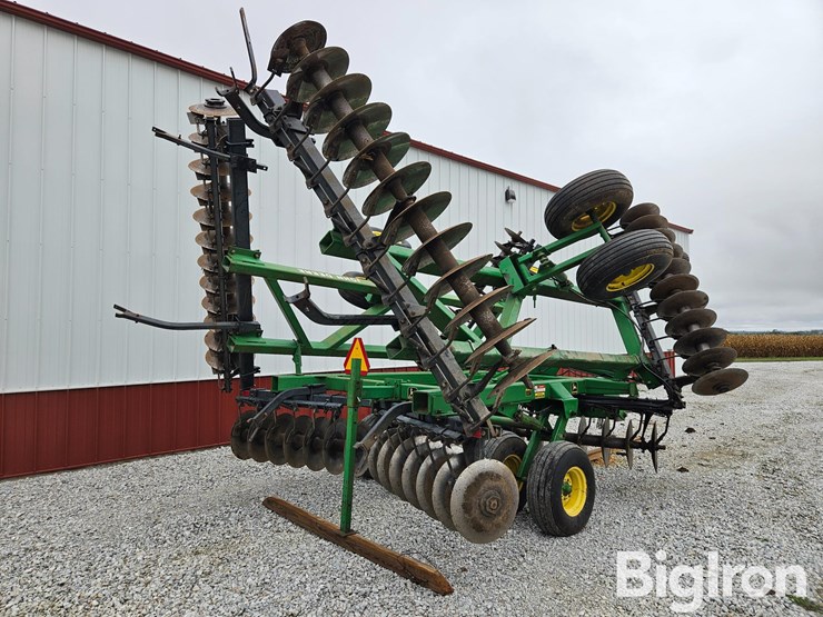 john-deere-630-image-5