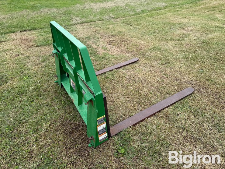john-deere-200-image-7