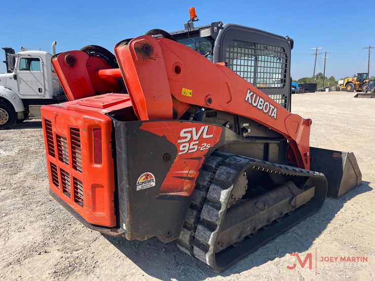 kubota-svl95-2s-image-3