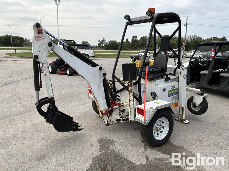 2021-massey-ferguson-730-image-1
