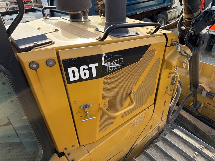 caterpillar-d6t-lgp-image-73
