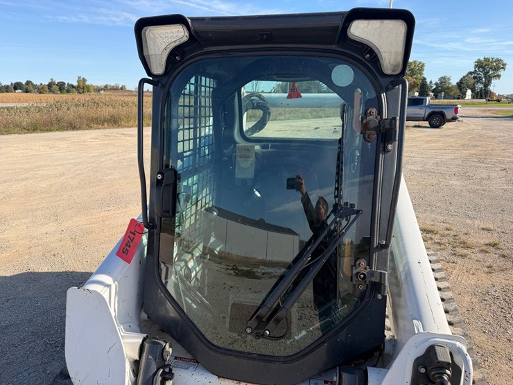 2019-bobcat-t650-image-39