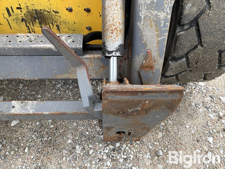2006-new-holland-ls180-image-13