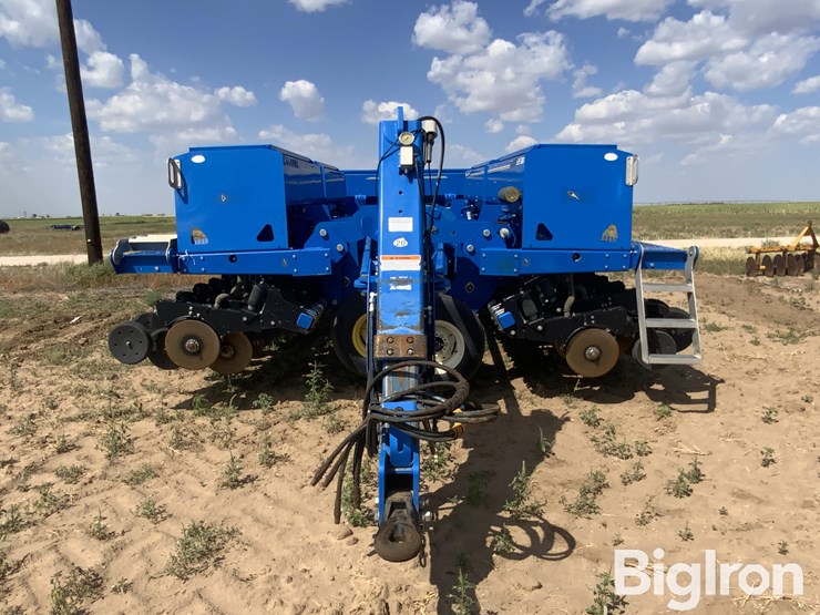 2011-landoll-5530-40x7.5-image-2