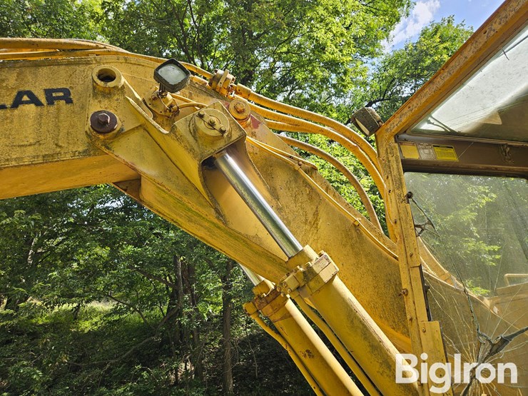 caterpillar-225-image-9