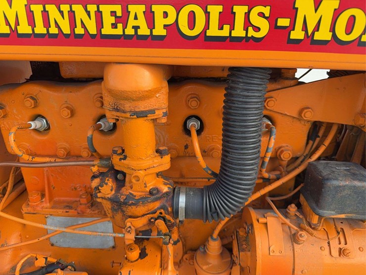 1951-minneapolis-moline-rtu-image-29