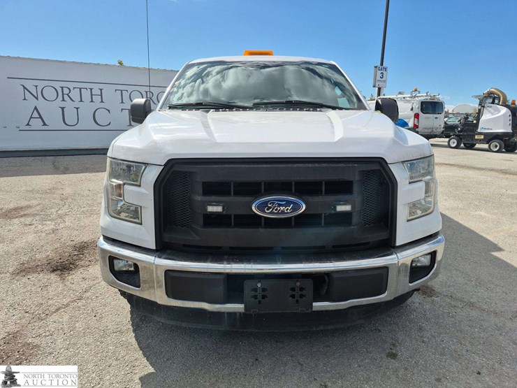 2016-ford-8-ft-image-2
