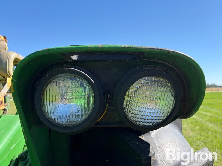 1964-john-deere-3020-image-13