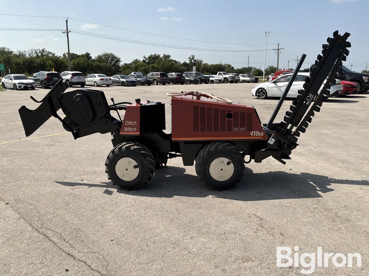 2004-ditch-witch-410sx-image-4
